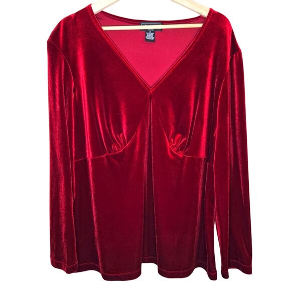 Elementz Ruby Red Velvet Top 1X - NWT 0264 - Picture 1 of 8